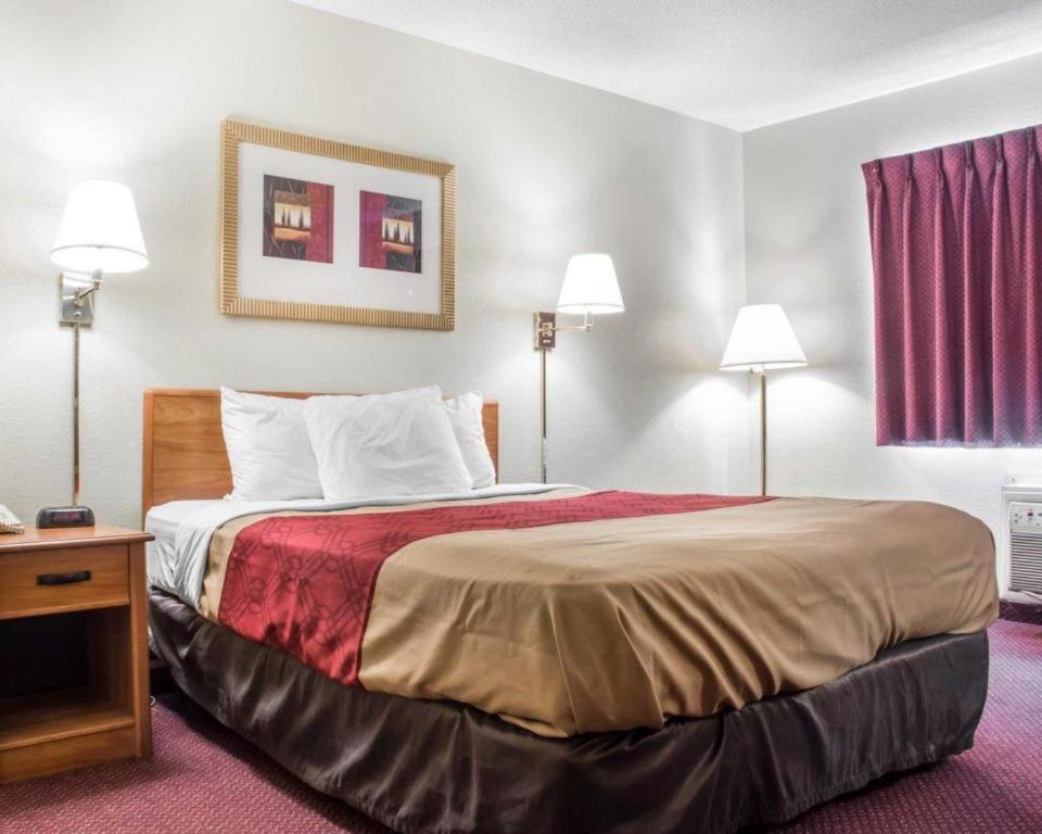 Econo Lodge Ithaca Exterior foto