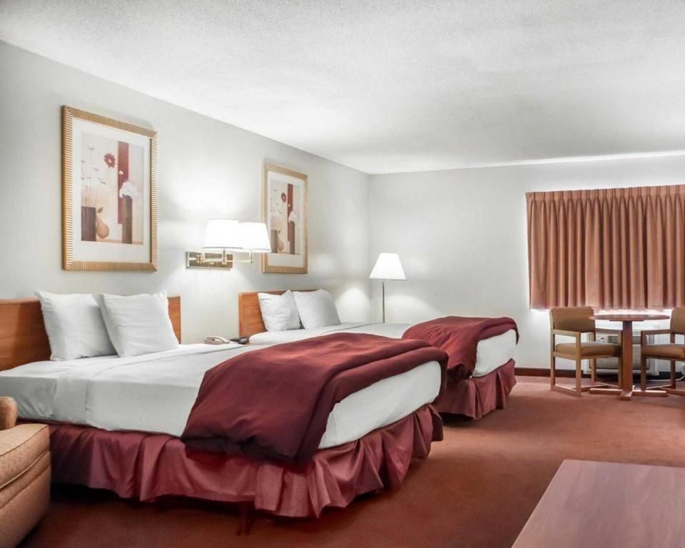 Econo Lodge Ithaca Exterior foto